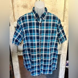 Men’s Chaps Long Sleeve Button Down Shirt!!